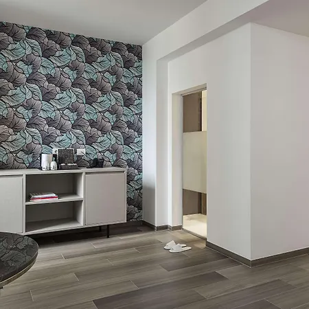 Sublimis Boutique (adults Only) *